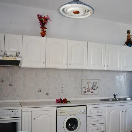 Apartment Stegnailion